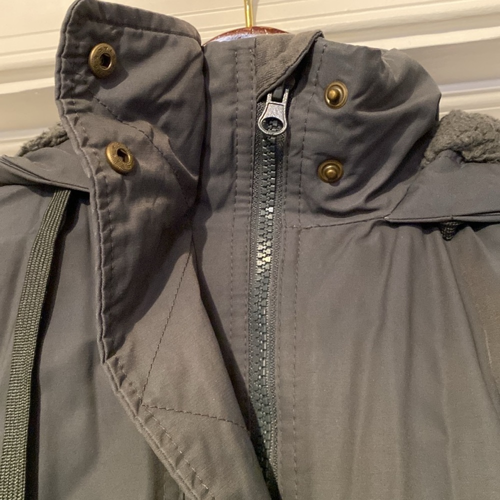 Universal Threads Size Small Gray Coat, Worn Once - image 3